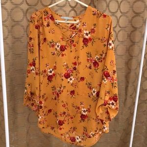 Floral crisscross top XL